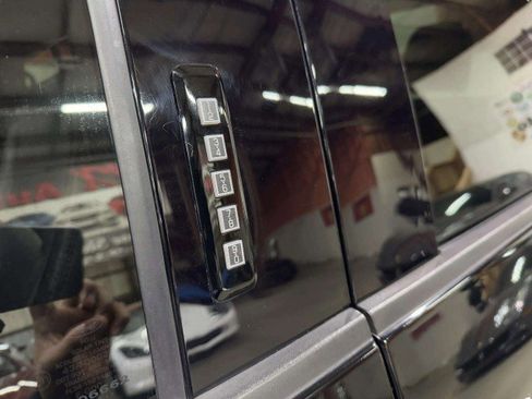 Used 2017 Ford F150 Lariat w/ Equipment Group 502A Luxury image 20