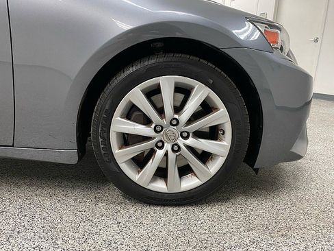 Used 2016 Lexus IS 200t image 22