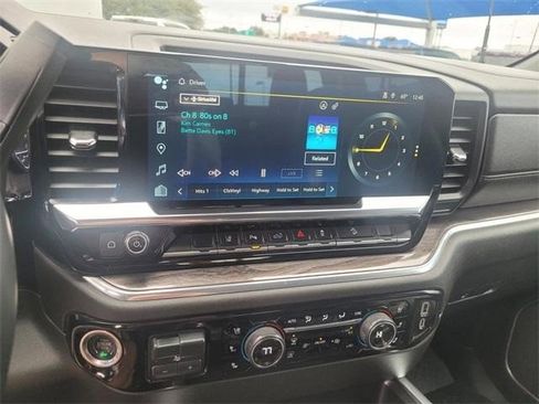 Certified 2025 Chevrolet Silverado 2500 LTZ w/ LTZ Premium Package image 24