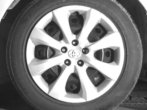 Used 2025 Toyota Corolla LE image 12