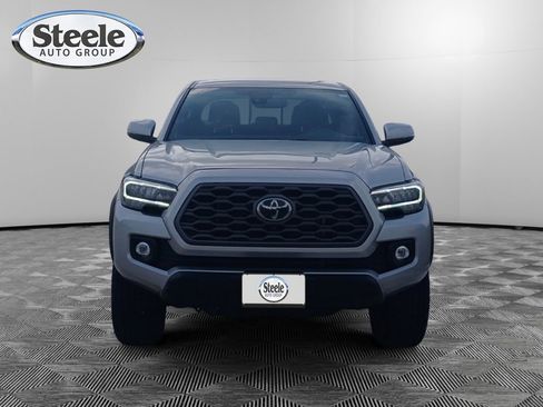 Used 2022 Toyota Tacoma TRD Off-Road w/ TRD Premium Off Road Package image 8