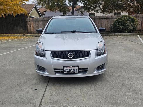 Used 2012 Nissan Sentra 2.0 SR w/ Special Edition Pkg image 3