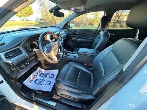 Used 2019 GMC Acadia SLT image 12