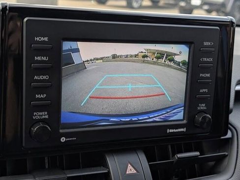 Used 2021 Toyota RAV4 XLE image 20