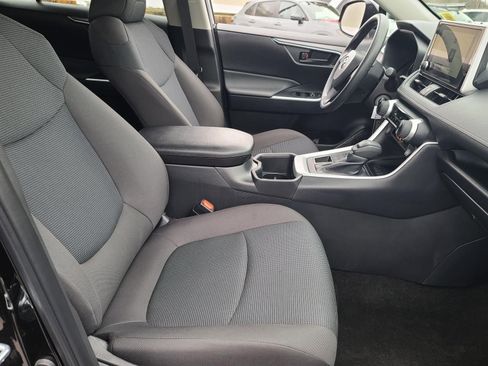 Used 2025 Toyota RAV4 LE image 18