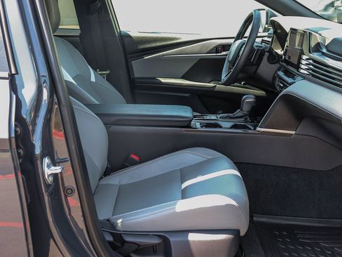 Certified 2025 Toyota Camry SE FWD image 20