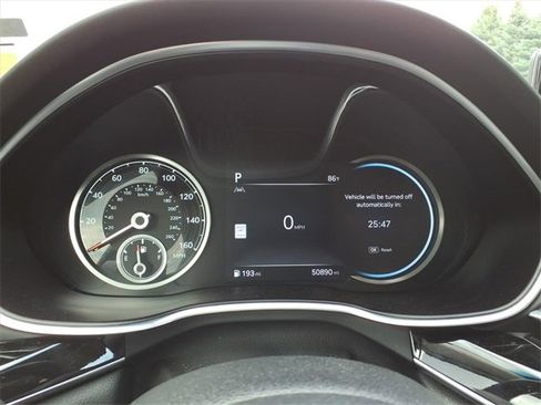 Used 2023 Genesis G80 2.5T image 15