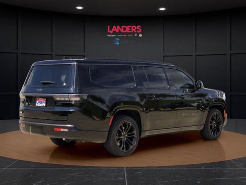 New 2026 Jeep Grand Wagoneer L Summit AWD/4WD image 3