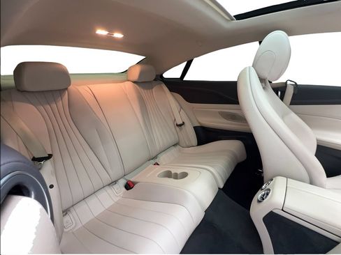 Used 2021 Mercedes-Benz E 450 Coupe image 26