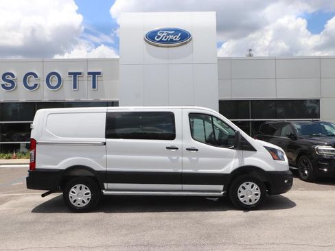 Used 2025 Ford Transit 250 Low Roof w/ Exterior Upgrade Package RWD image 17