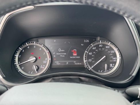 Used 2021 Toyota Highlander Platinum AWD/4WD image 20