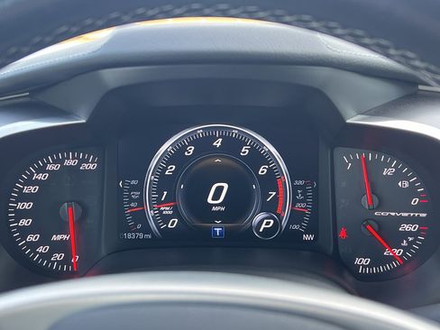 Used 2014 Chevrolet Corvette Stingray Coupe w/ Battery Protection Package image 30