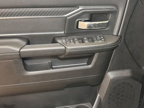 New 2026 RAM 2500 Big Horn AWD/4WD image 19