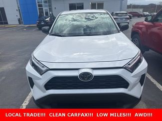 Used 2024 Toyota RAV4 LE video 1