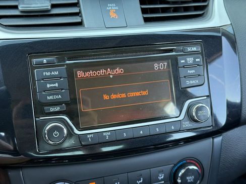 Used 2016 Nissan Sentra SV image 21