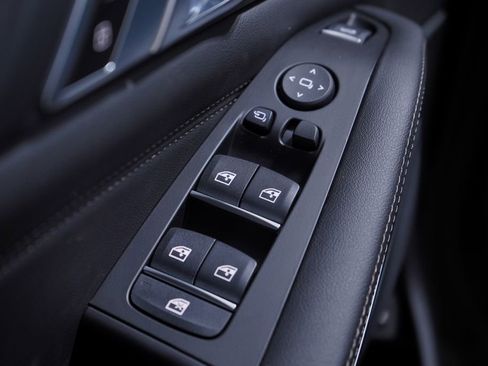 New 2026 BMW X5 xDrive50e w/ M Sport Package image 11