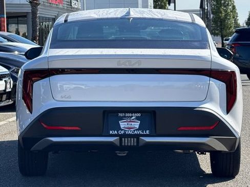 New 2026 Kia K4 FWD image 6