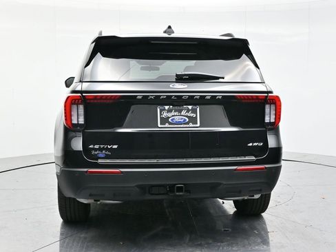 New 2025 Ford Explorer Active image 6