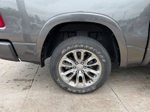 Used 2022 RAM 1500 Laramie w/ Sport Appearance Package AWD/4WD image 11