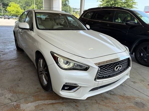 Used 2019 INFINITI Q50 Luxe RWD image 4