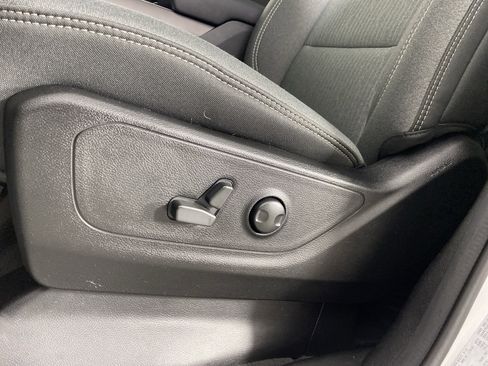 Used 2022 RAM 1500 Big Horn AWD/4WD image 19