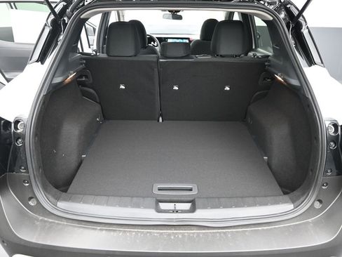New 2026 Nissan Kicks SV w/ SV Premium Package FWD image 11