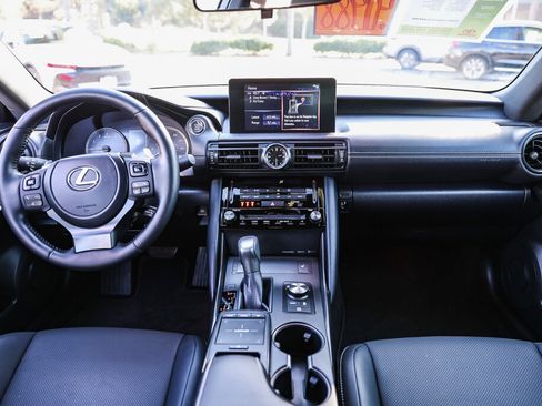 Used 2025 Lexus IS 300 image 2