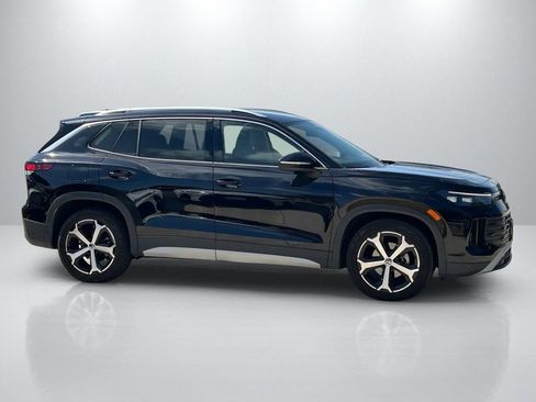 Used 2026 Volkswagen Tiguan SE FWD image 4