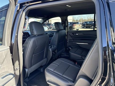 New 2026 Chevrolet Traverse High Country image 24