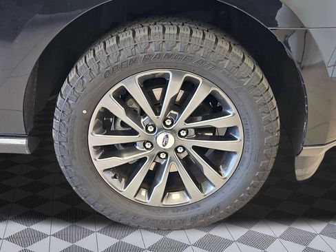 Used 2021 Ford Expedition Limited AWD/4WD image 30