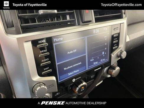 Used 2021 Toyota 4Runner SR5 AWD/4WD image 30