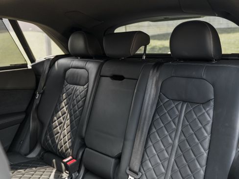 Used 2023 Audi SQ8 Prestige AWD/4WD image 25