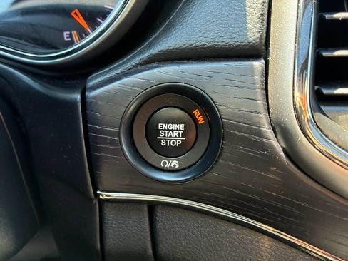 Used 2018 Jeep Grand Cherokee High Altitude AWD/4WD image 20