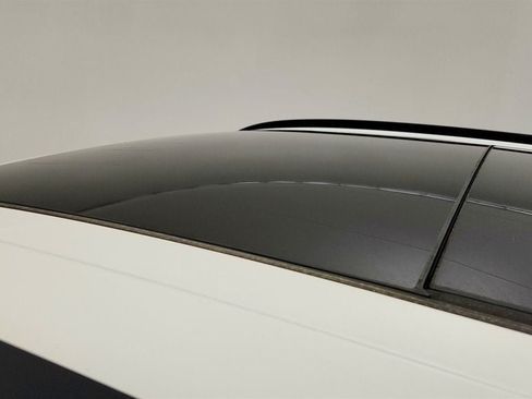 Used 2025 Lincoln Aviator 2WD w/ Jet Appearance Package image 10
