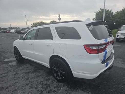 Used 2022 Dodge Durango R/T w/ Tow 'N Go Package AWD/4WD image 13