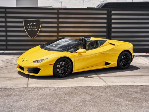 Used 2018 Lamborghini Huracan LP 580-2 RWD image 5
