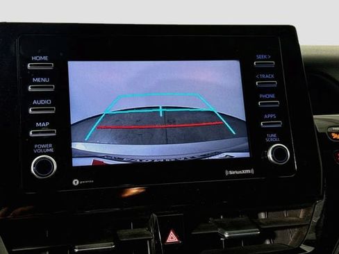 Certified 2021 Toyota Camry SE FWD image 15