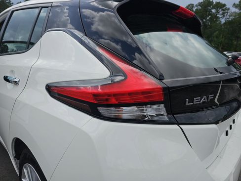 Used 2024 Nissan Leaf S FWD image 33