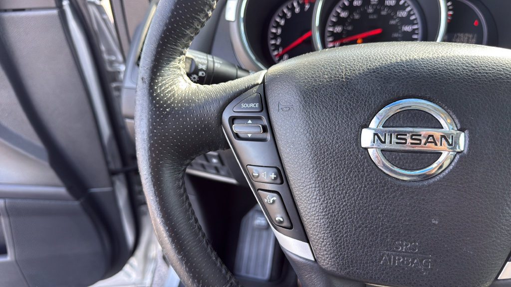 Used 2011 Nissan Murano SV AWD/4WD image 22