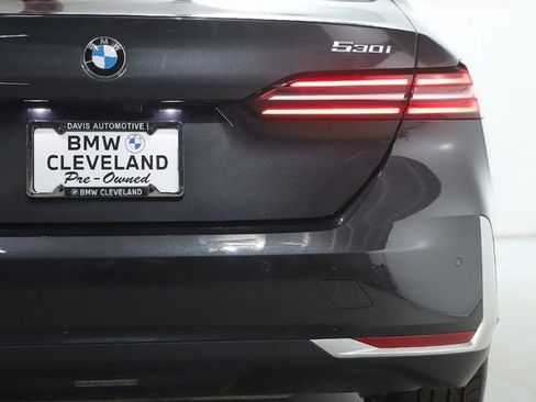 Used 2026 BMW 530i xDrive w/ Premium Package image 47