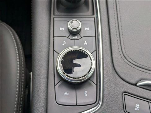 Used 2023 Cadillac XT5 Premium Luxury image 14