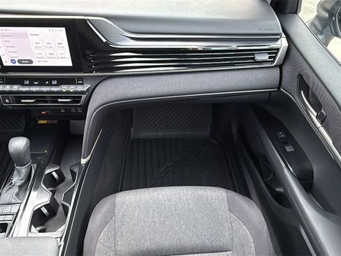 Certified 2025 Toyota Camry LE image 29