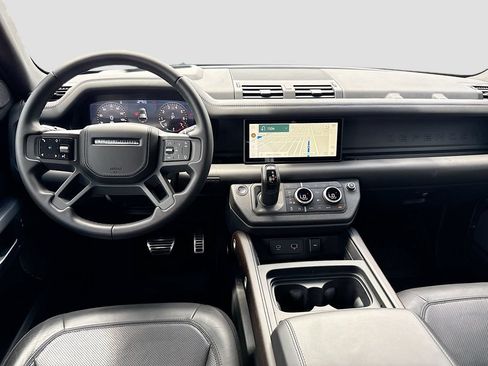 Used 2020 Land Rover Defender 110 X AWD/4WD image 25
