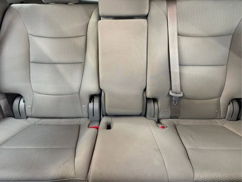 Used 2012 Kia Sorento LX image 20