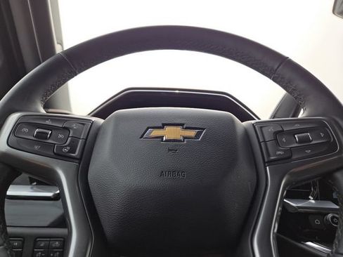 Used 2024 Chevrolet Silverado 2500 LTZ w/ LTZ Convenience Package AWD/4WD image 28