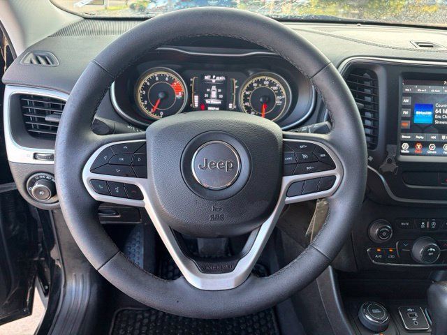 Used 2022 Jeep Cherokee Latitude w/ Trailer Tow Group AWD/4WD image 24