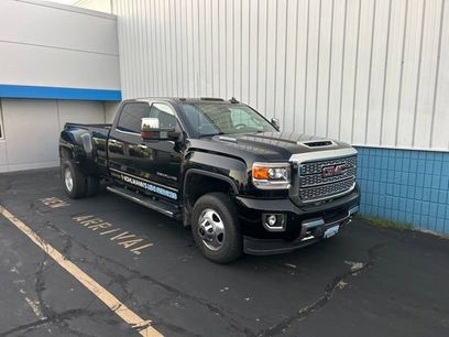 Used 2018 GMC Sierra 3500 Denali w/ Duramax Plus Package