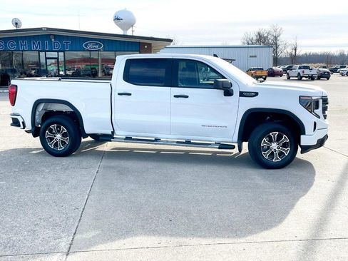 Used 2024 GMC Sierra 1500 Pro image 3