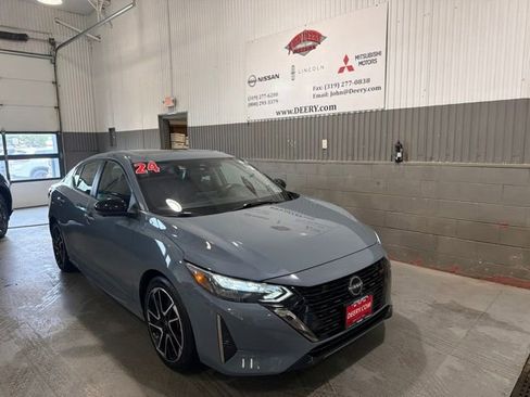 Certified 2024 Nissan Sentra SR w/ SR Premium Package FWD image 1