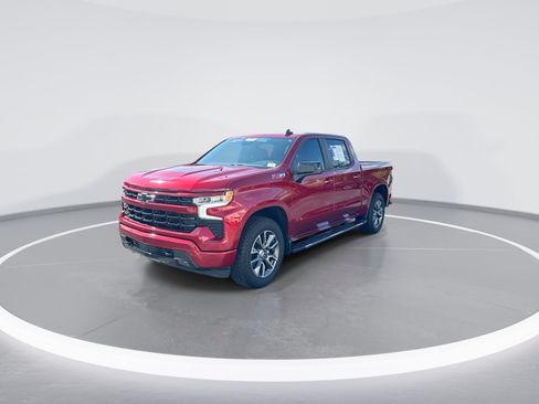 Used 2023 Chevrolet Silverado 1500 RST AWD/4WD image 5